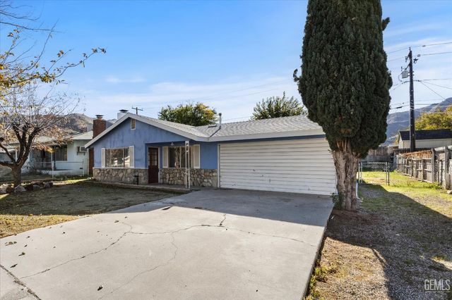 6512 Linda Avenue, Lake Isabella, CA 93240