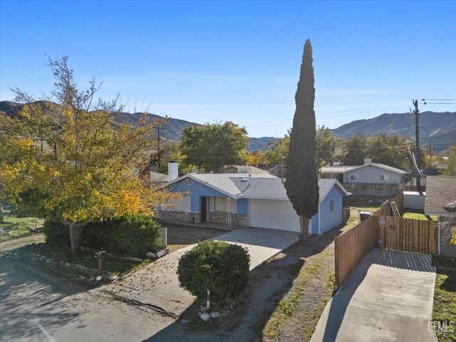 6512 Linda Avenue, Lake Isabella, CA 93240