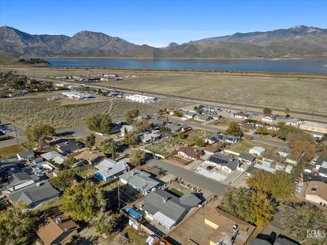 6512 Linda Avenue, Lake Isabella, CA 93240