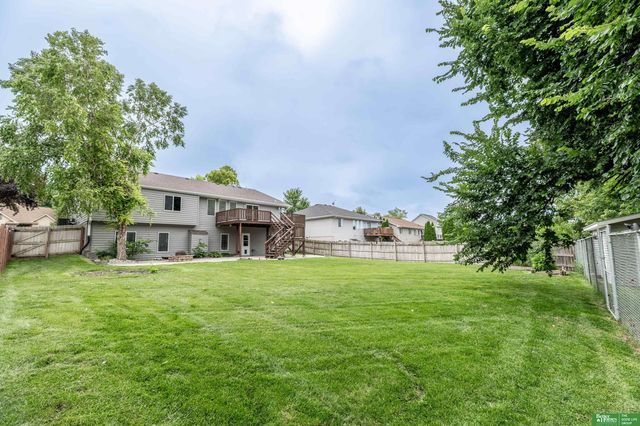 15818 Timberlane Drive, Omaha, NE 68136