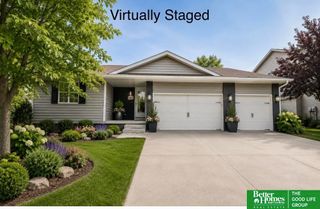 15818 Timberlane Drive, Omaha, NE 68136