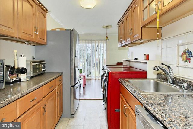 6340 ROCKSHIRE ST, Alexandria, VA 22315