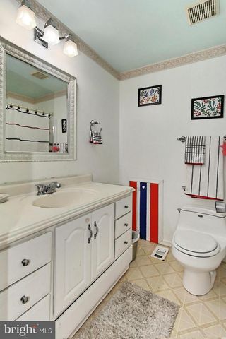 6340 ROCKSHIRE ST, Alexandria, VA 22315