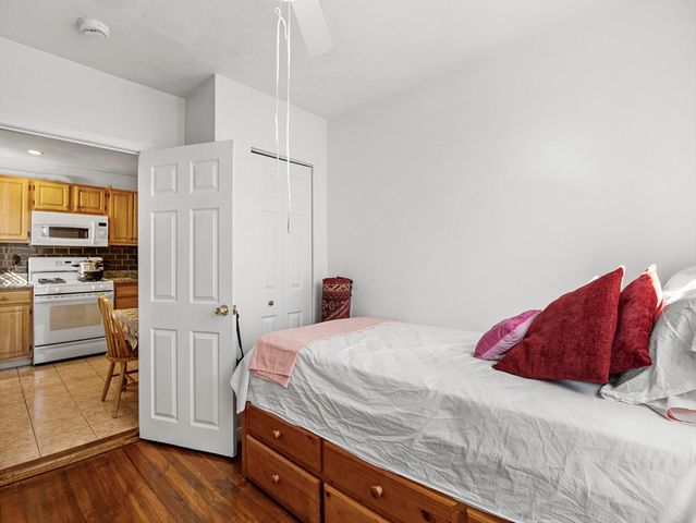 95 Florida St 3, Boston, MA 02124