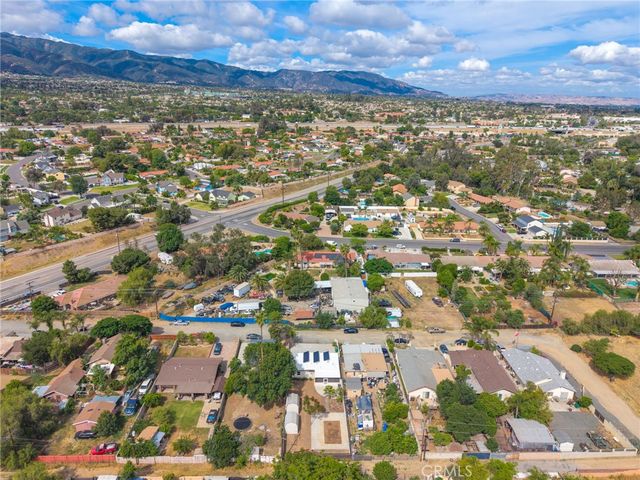 19300 Ambassador, Corona, CA 92881
