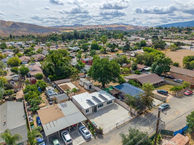 19300 Ambassador, Corona, CA 92881