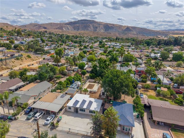 19300 Ambassador, Corona, CA 92881