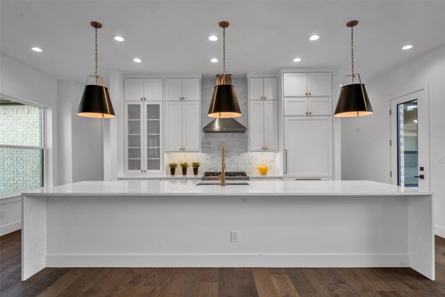 101 Ambrosia Lane, Heath, TX 75032