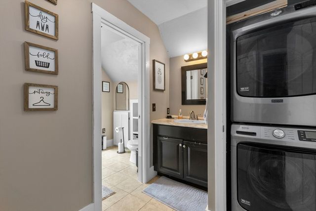 55 Lincoln Street, Easton, MA 02356