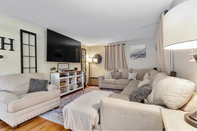 55 Lincoln Street, Easton, MA 02356