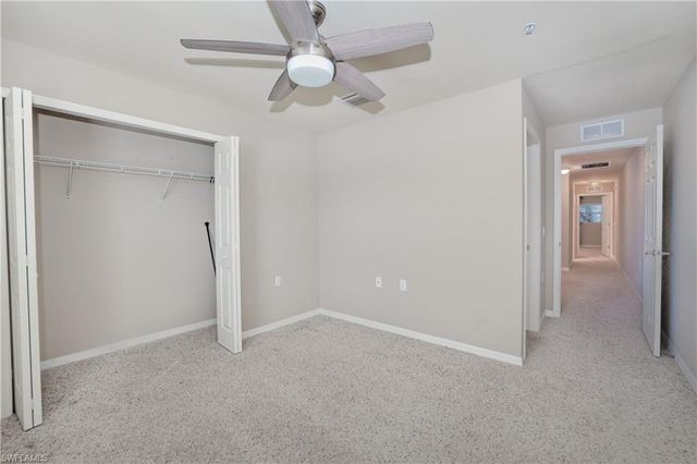 9093 Gervais CIR 1906, Naples, FL 34120