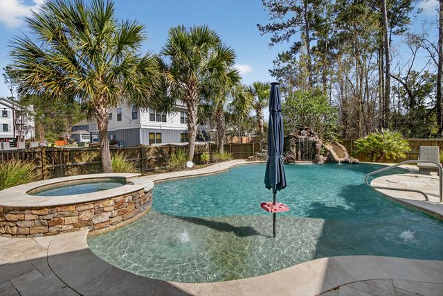 1230 River Walk Court, Charleston, SC 29492
