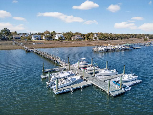 1230 River Walk Court, Charleston, SC 29492