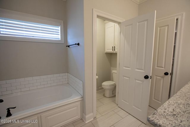 104 Woodscape Drive, Canton, MS 39046