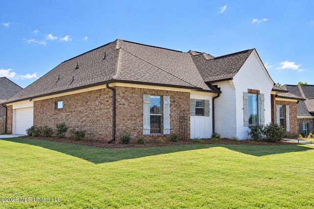 104 Woodscape Drive, Canton, MS 39046