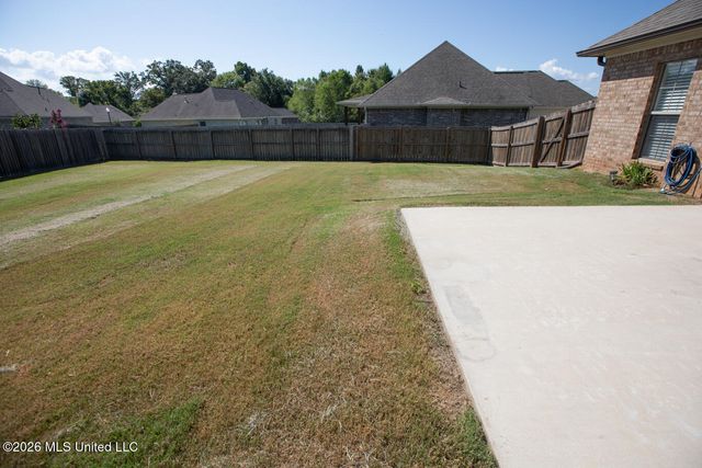 104 Woodscape Drive, Canton, MS 39046
