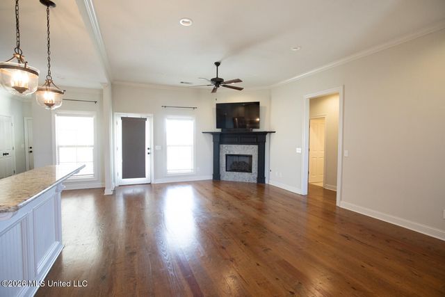 104 Woodscape Drive, Canton, MS 39046