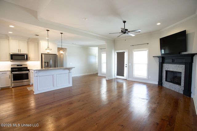 104 Woodscape Drive, Canton, MS 39046