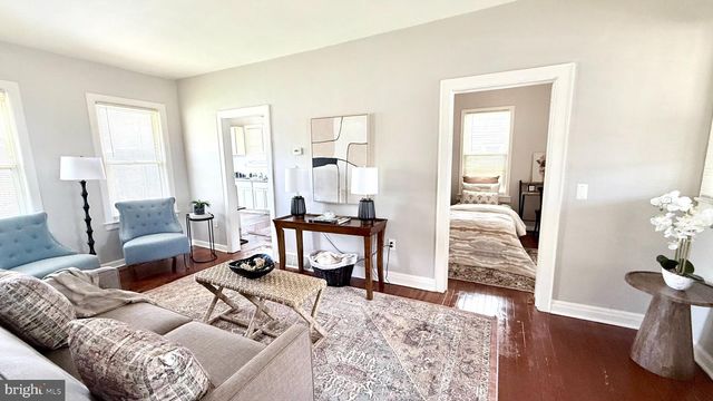 272 JEFFERSON ST, Carneys Point, NJ 08069