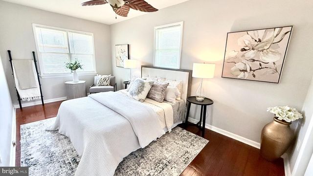 272 JEFFERSON ST, Carneys Point, NJ 08069