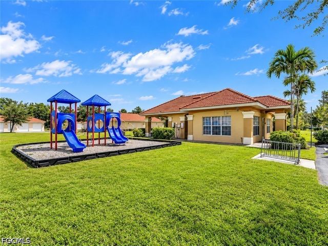 4166 Castilla CIR 205, Fort Myers, FL 33916