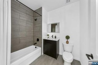 15 S 13th Street 406, Newark, NJ 07107