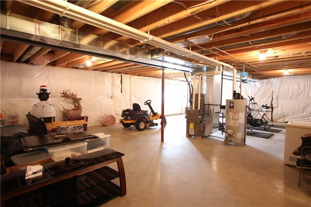 111 Brittany Drive, Long Branch Boro, PA 15432