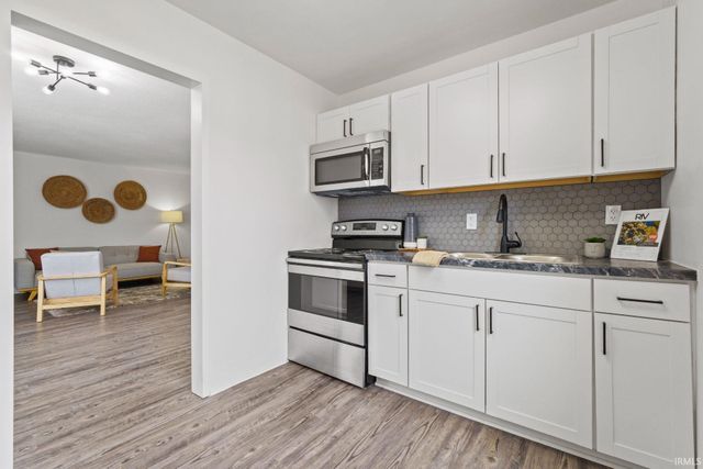 1823 Griswold Drive, Fort Wayne, IN 46805