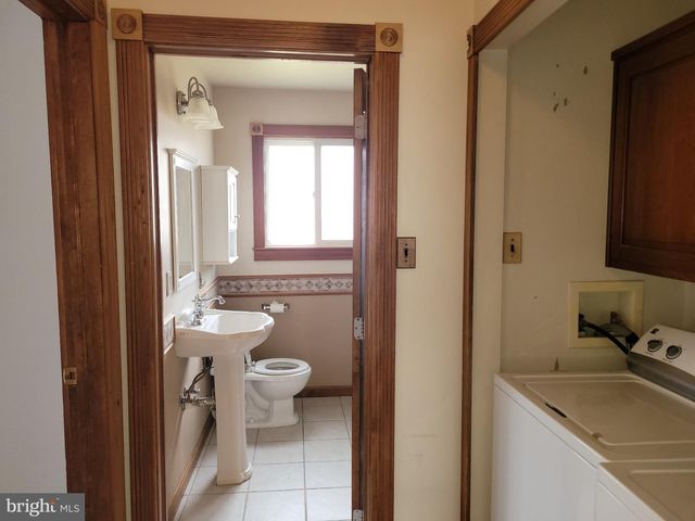 10 SPICER ST, Mullica Hill, NJ 08062