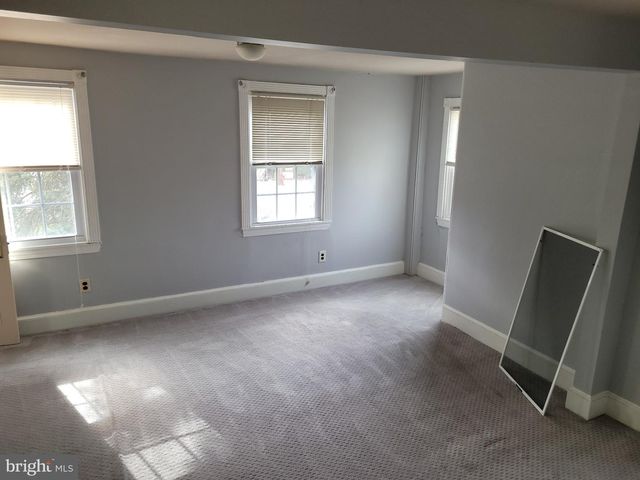 10 SPICER ST, Mullica Hill, NJ 08062