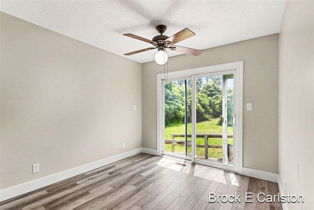 643 E Sternberg Road, Norton Shores, MI 49441