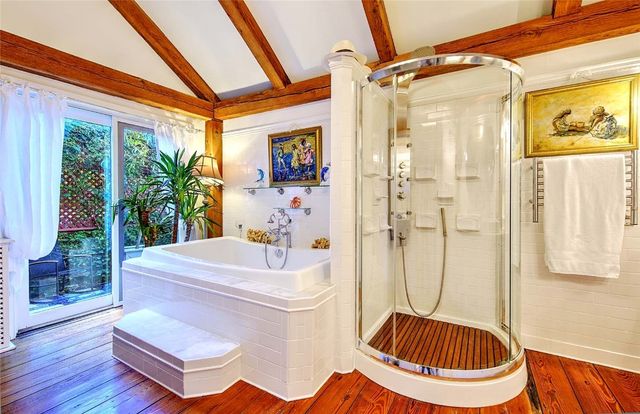 75 Macomber Lane, Portsmouth, RI 02871