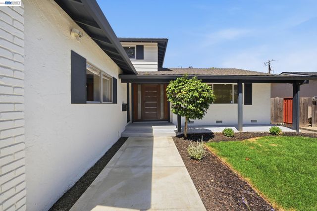 1789 Linnet st, Sunnyvale, CA 94087