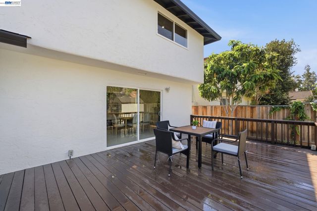 1789 Linnet st, Sunnyvale, CA 94087