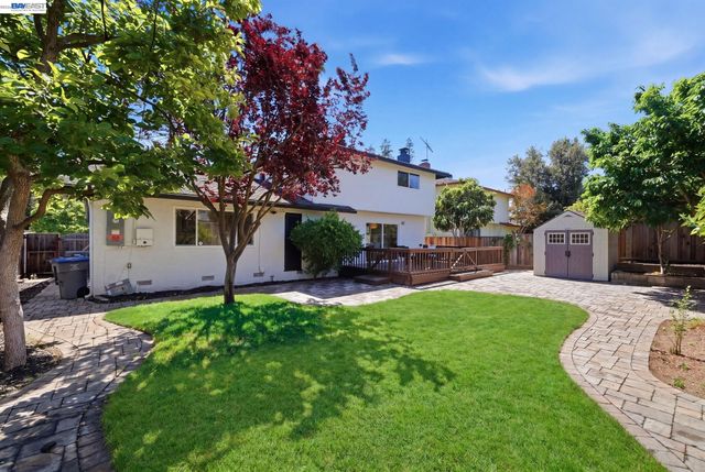 1789 Linnet st, Sunnyvale, CA 94087