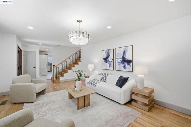 1789 Linnet st, Sunnyvale, CA 94087
