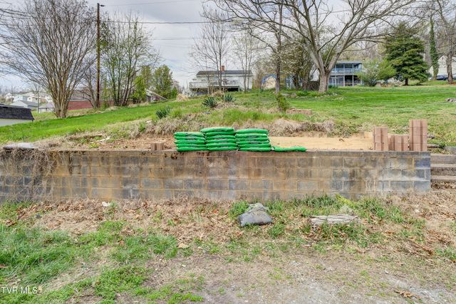 307 Walker Street, Kingsport, TN 37665