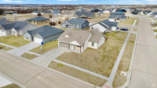 2503 Wren Lane, Junction City, KS 66441