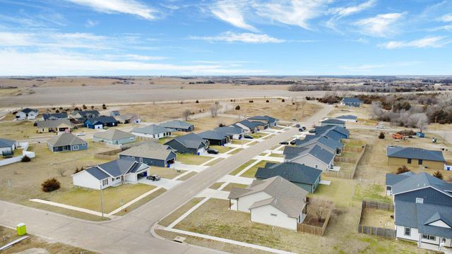 2503 Wren Lane, Junction City, KS 66441