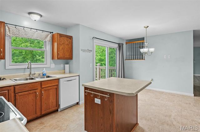 9110 Basswood Drive, Fairview Heights, IL 62208