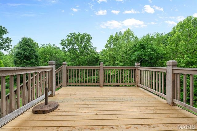 9110 Basswood Drive, Fairview Heights, IL 62208