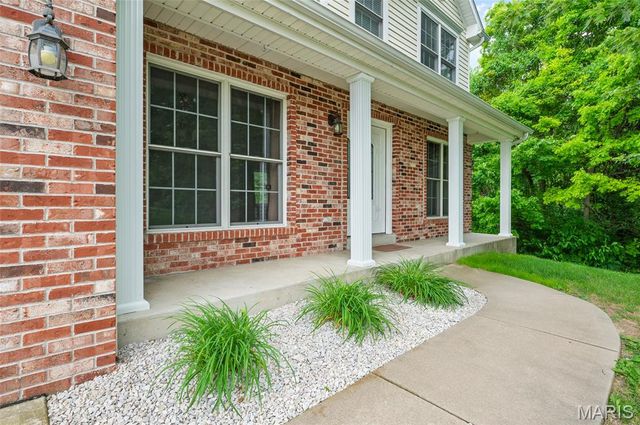 9110 Basswood Drive, Fairview Heights, IL 62208