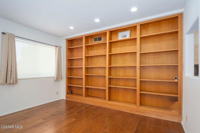 877 Falmouth Street, Thousand Oaks, CA 91362