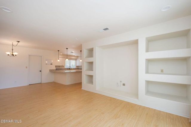 877 Falmouth Street, Thousand Oaks, CA 91362