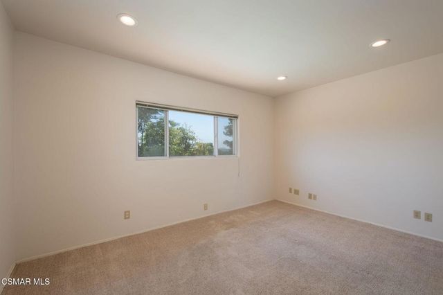 877 Falmouth Street, Thousand Oaks, CA 91362