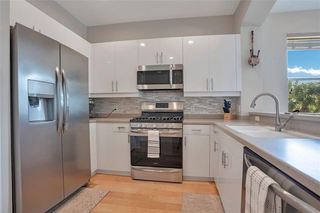 926 RIVER BASIN COURT 201C, Bradenton, FL 34212