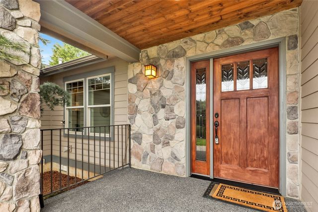 2511 Crescent Street, Ferndale, WA 98248