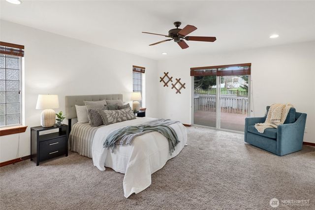 2511 Crescent Street, Ferndale, WA 98248