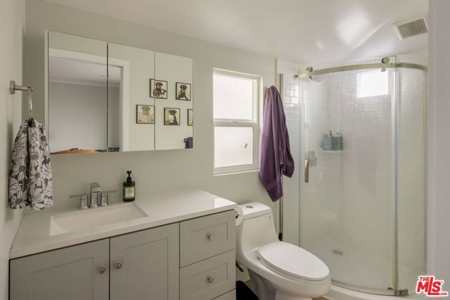 1154 N Ogden Drive, West Hollywood, CA 90046