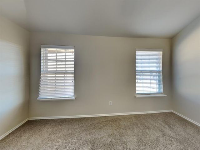 2165 Robin Ridge Lane, Edmond, OK 73012